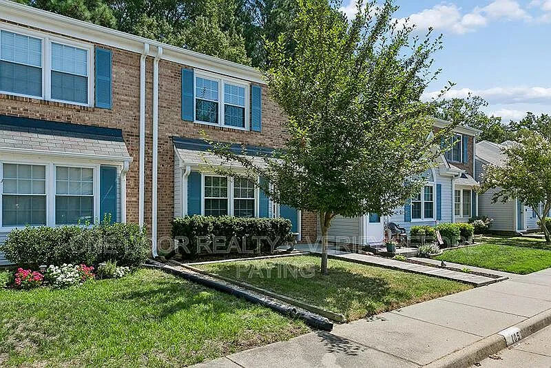 2 bed, 1.5 bath, 1332 sqft, $1,850 — Photo 4