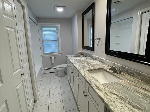 5th image of 17 Woodcrest Dr #17