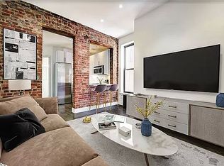 305 Broome St #12, New York, NY 10002