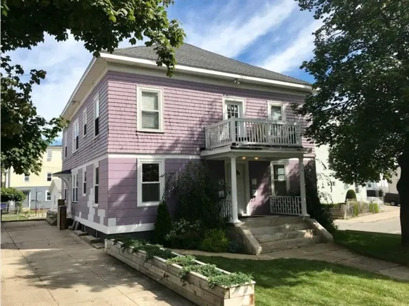 22 Grape St #2R, Providence, RI 02908