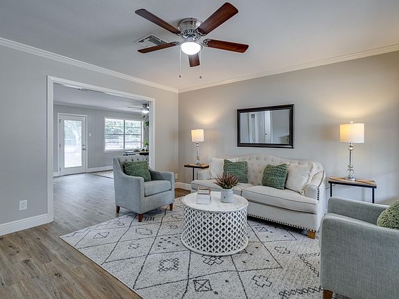 5th image of 204 Belmont Cir
