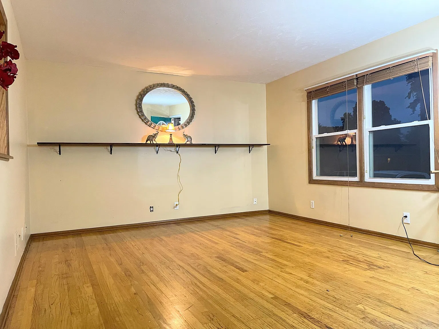 4 bed, 1500 sqft, $1,975 — Photo 3