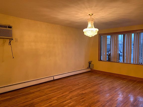 2nd image of 2233 126th St Floor 2