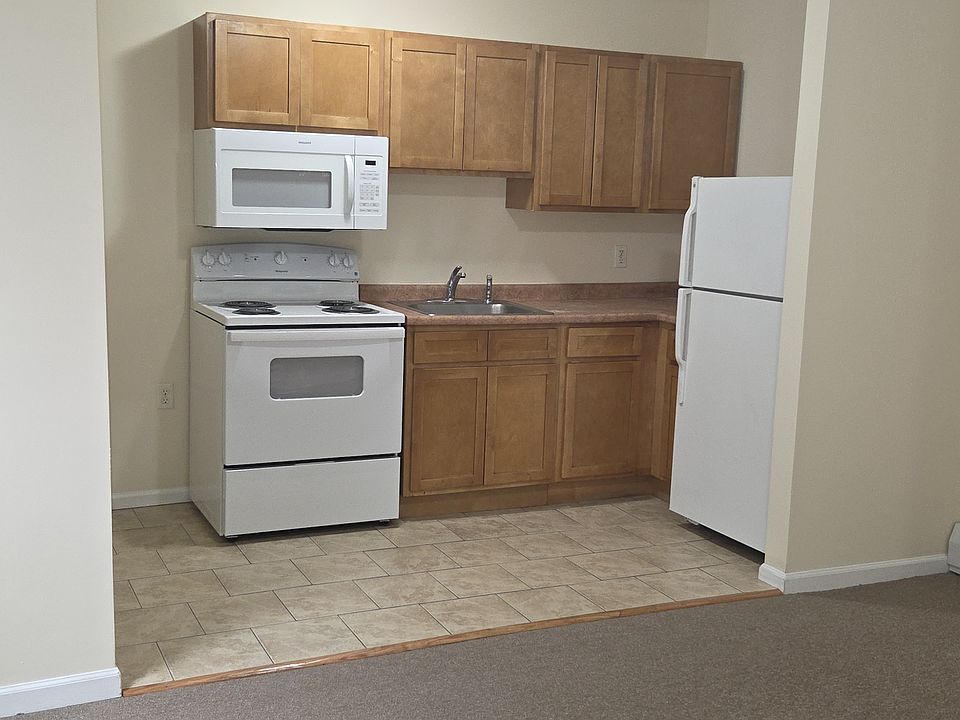 1st image of 186 Sherman Ave #C