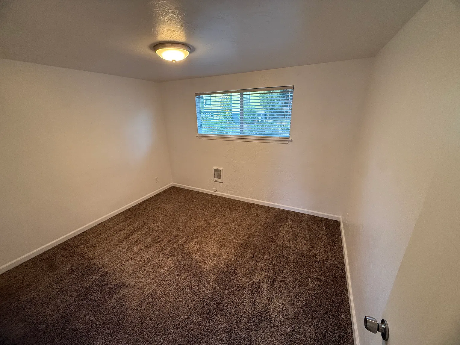 1 bed, 650 sqft, $1,600 — Photo 4