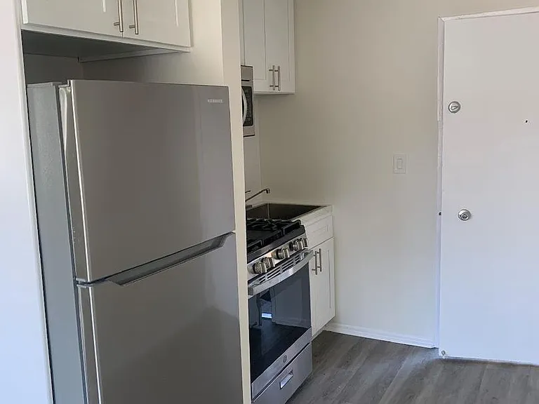 MC 1602 Winona Properties, LLC (140 Hoover) — Photo 7