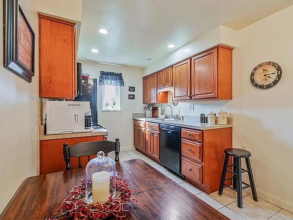 5th image of 1404 Cherrywood Dr