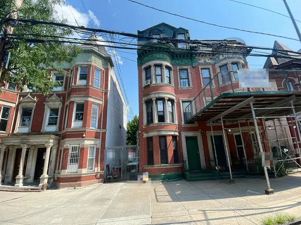 740 Kelly St, Bronx, NY 10455