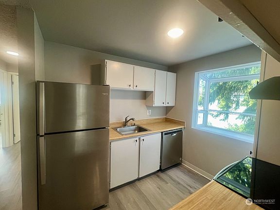 3rd image of 3436 I Street NE #N301