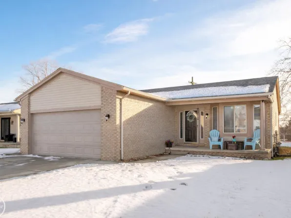 13850 Hartill Ave, Warren, MI 48089