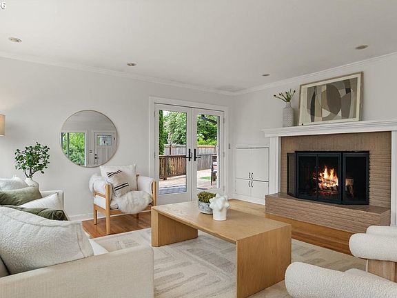 4th image of 4059 SW Patrick Pl