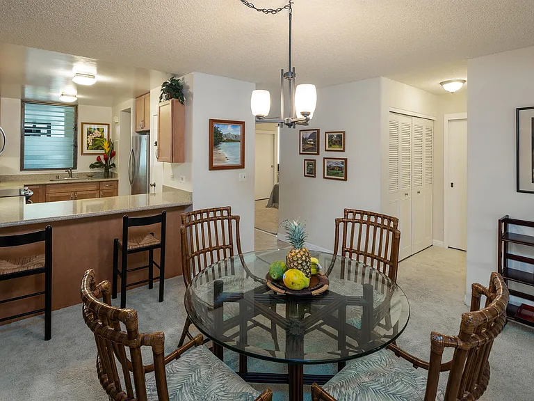 531 Hahaione St #1D-1 — Photo 11