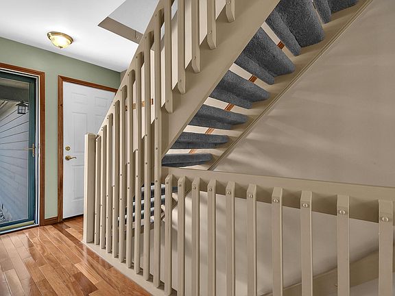4th image of 5755 Blendon Place Dr #41B