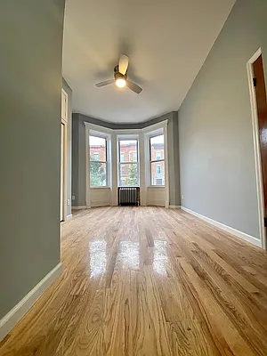 Rented by Verus Real Estate | media 9