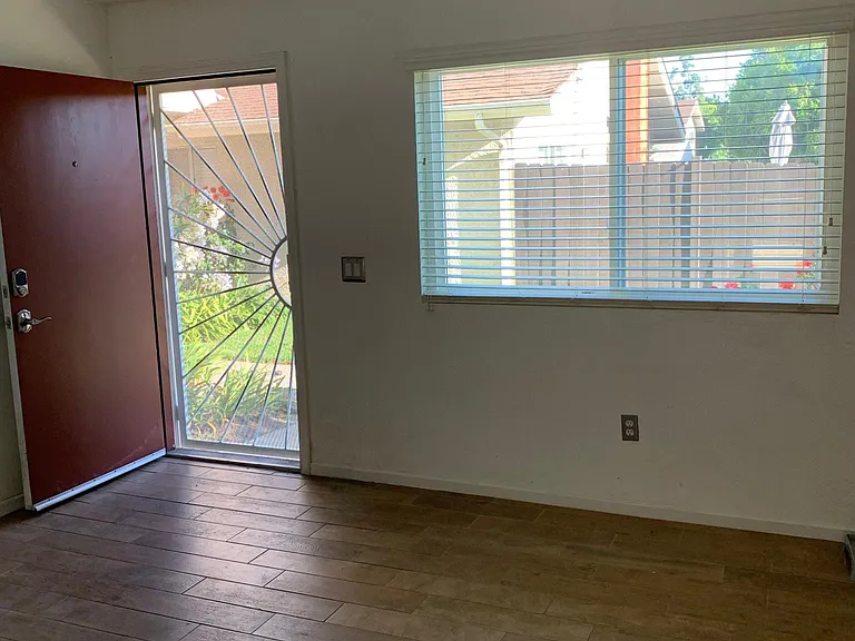 197 Whitney St #3 — Photo 10
