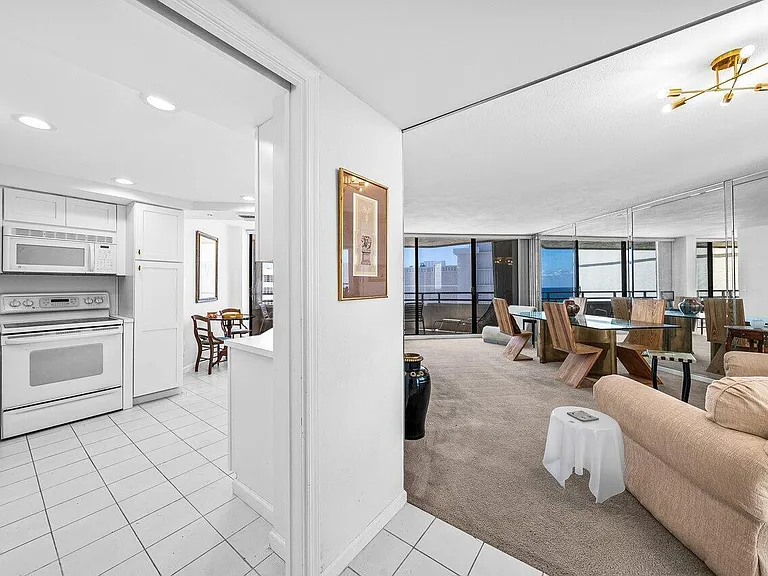 3560 S Ocean Blvd #809 — Photo 4