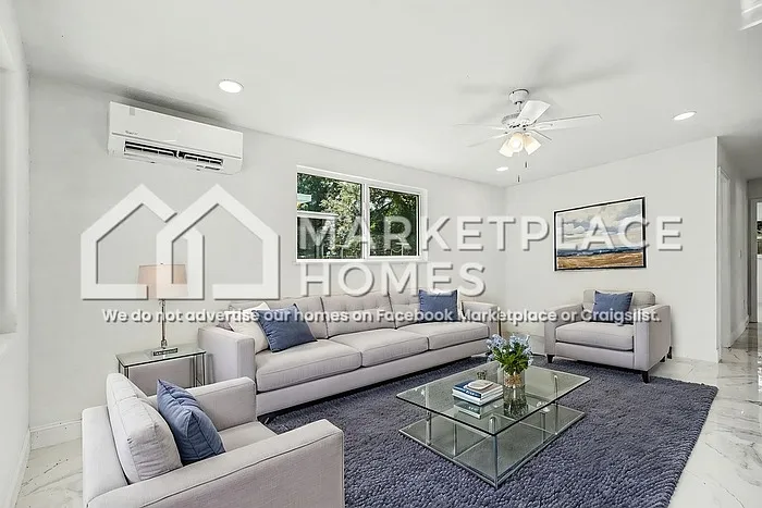 408 Bassedena Cir N — Photo 5