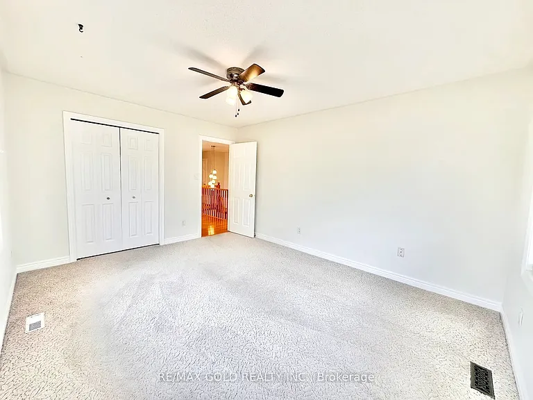 2293 Baronwood Dr — Photo 28