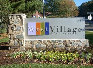 4081 S Four Mile Run Dr, Arlington, VA 22204