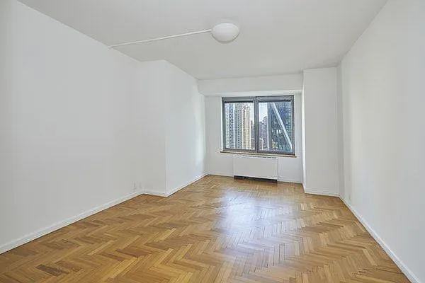 Rented by Brown Harris Stevens | media 9