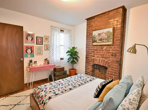 273 18th Street image 3 of 6