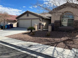 8123 Alpine Fir Ave, Las Vegas, NV 89117
