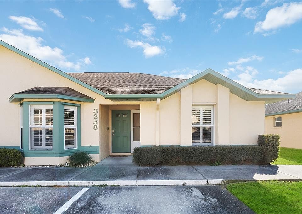 1st image of 3238 Villa Way Cir