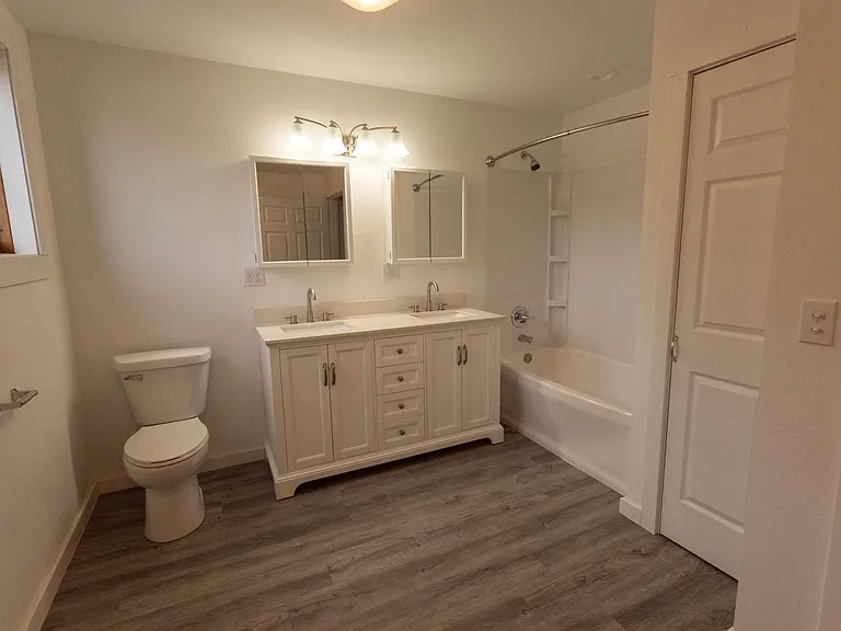 611 Railroad Ave — Photo 21