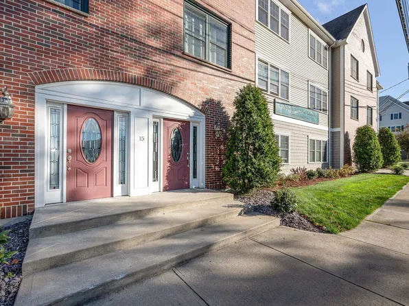15 Church St Unit 304, Wilmington, MA 01887