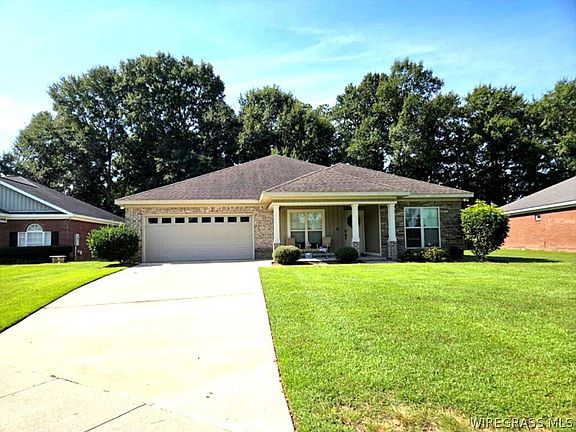 2nd image of 102 Tuscany Ln
