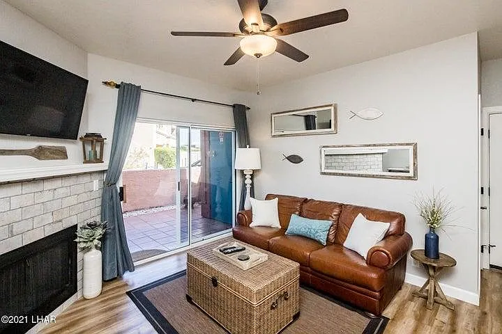 1650 Smoketree Ave S #142 — Photo 5