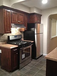 Rented by R New York