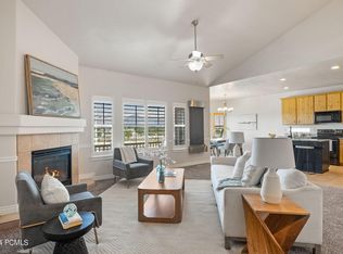 1162 W Bateman Point Dr, West Jordan, UT 84084