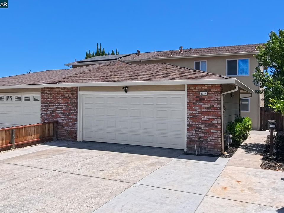 1st image of 2215 Banyan Way