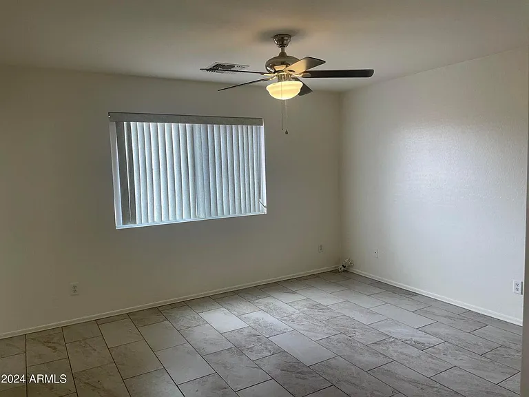 1333 S 220th Dr — Photo 17