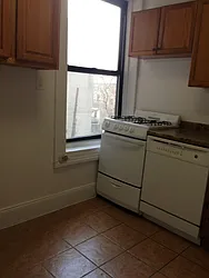 Rented by Picture Realty Inc.