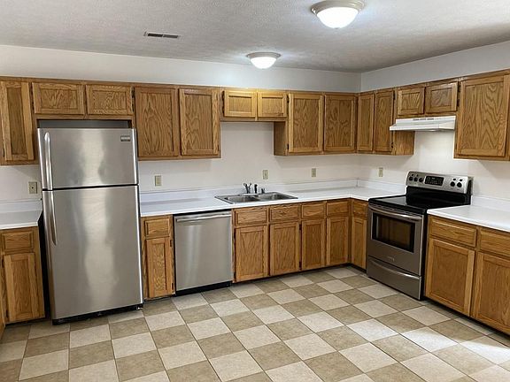 5th image of 407 Sara Leigh Dr #2