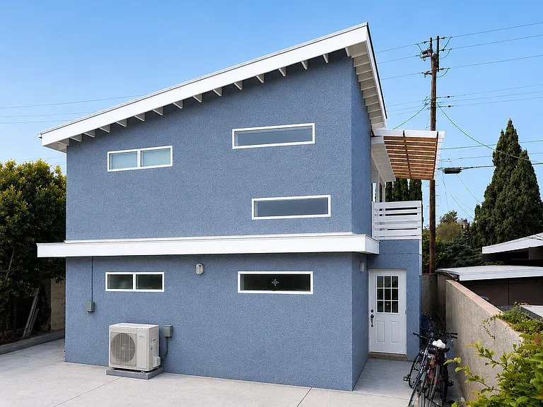 7803 White Oak Ave — Photo 20
