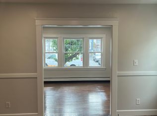 12 Meadow St #1, Salem, MA 01970