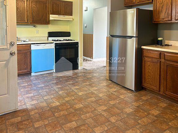 3rd image of 1271 Darr Dr