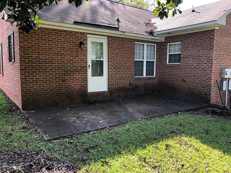 2nd image of 306 W Killiegrey St