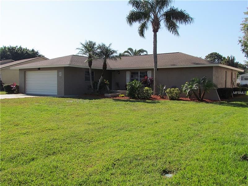 1st image of 1221 Lucaya Ave