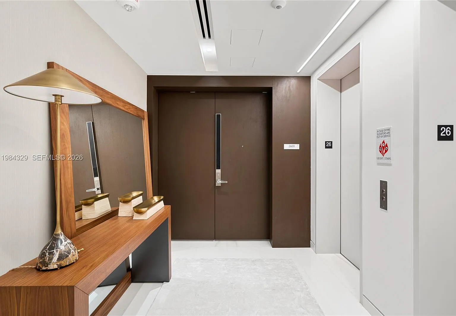 Aston Martin Residences — Photo 4