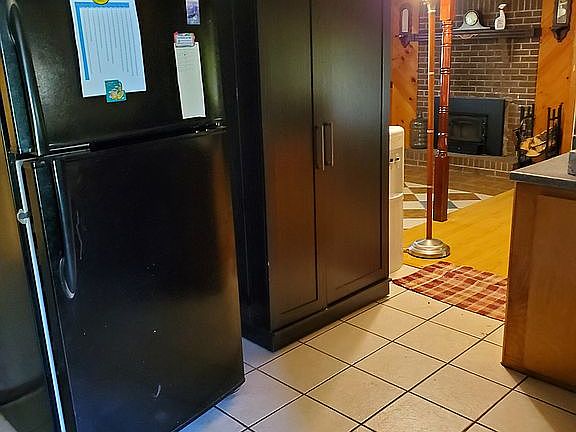 Kitchen, Fridge & Pantry