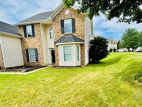 3rd image of 3306 Daniel Place Dr #167
