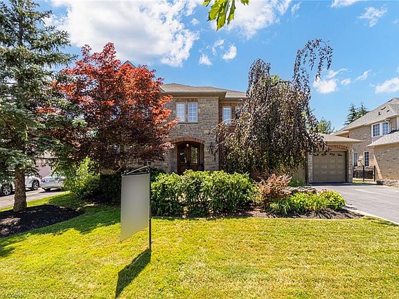 2nd image of 4278 Clubview Dr