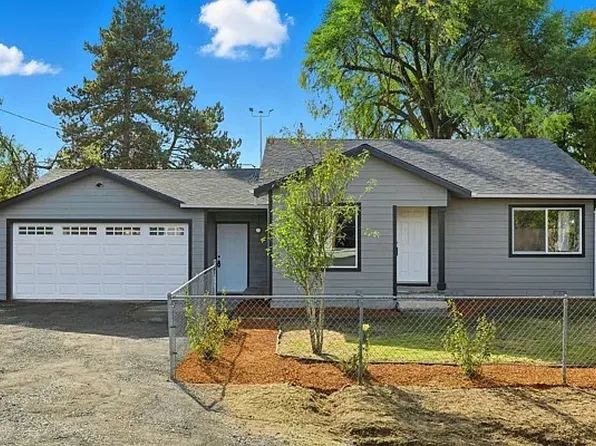 4220 Hudson Ave NE, Salem, OR 97301