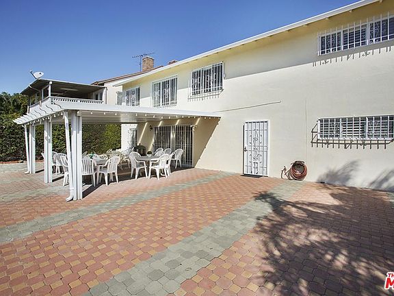 3rd image of 4292 Don Luis Dr