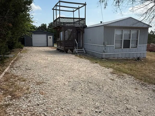 1215 Cypress Dr, Canyon Lake, TX 78133