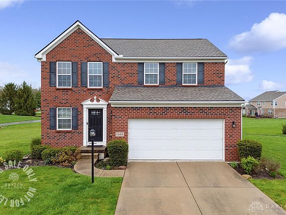 2nd image of 1562 N Wood Creek Dr